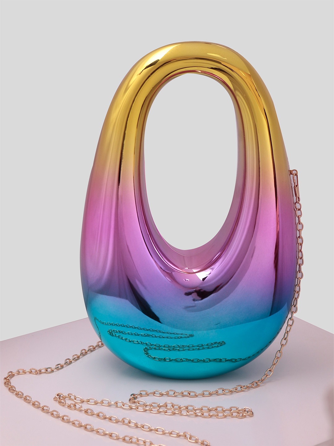

TREASO CLOSET Shopper Sling Bag with Tasselled, Gold
