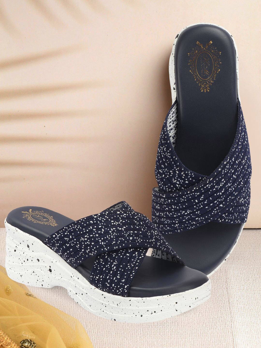

H.M. LADIES FOOTWEAR Wedge with, Blue