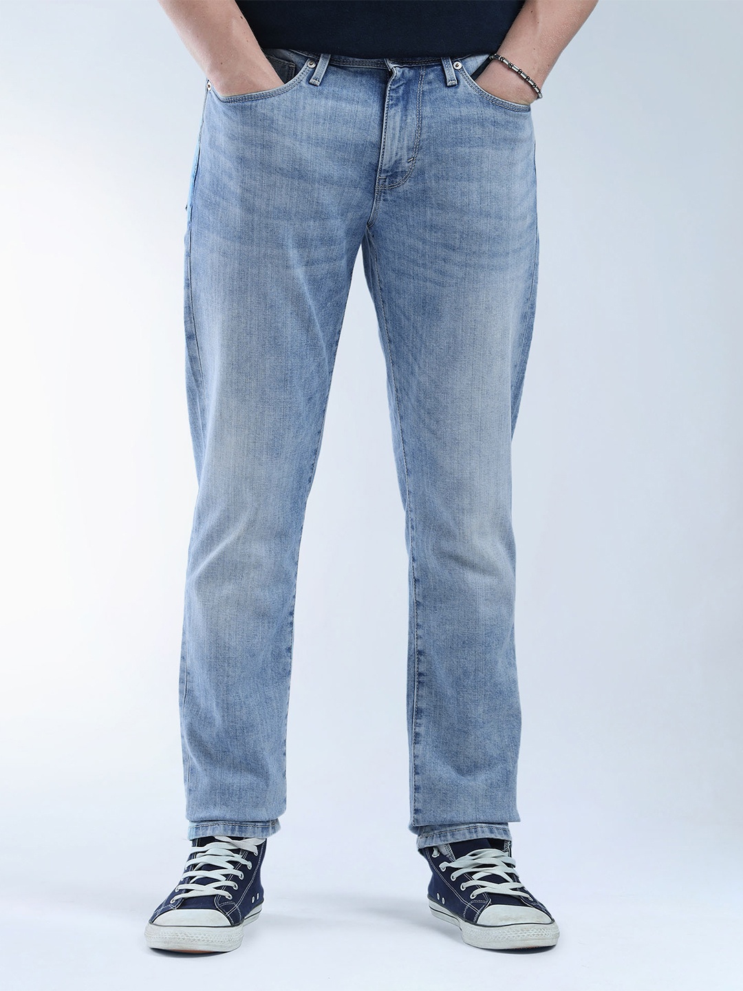 

Flying Machine Men Regular Fit Light Fade Stretchable Jeans, Blue