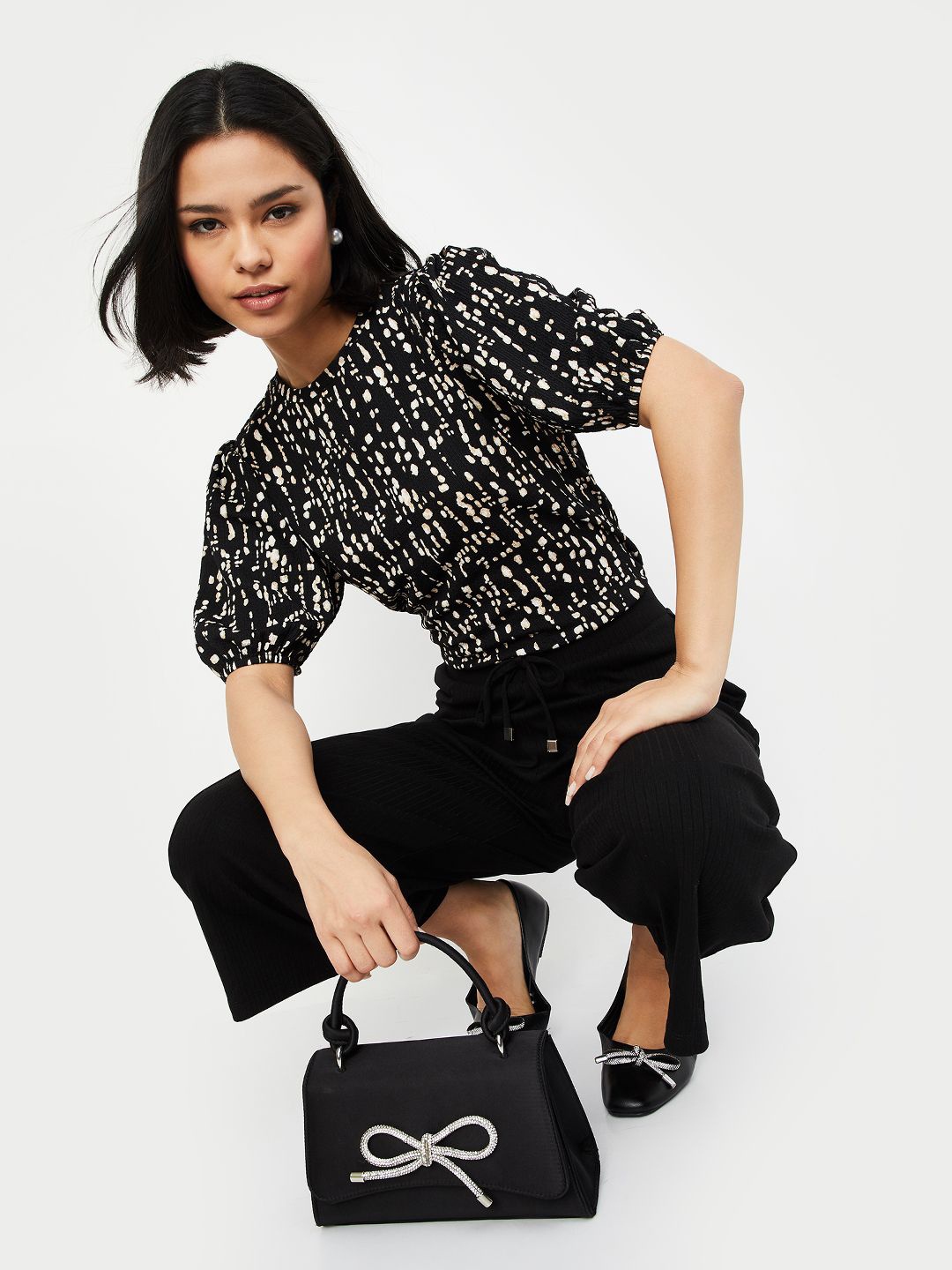 

max Women Floral Printed Puff Sleeve Top, Black
