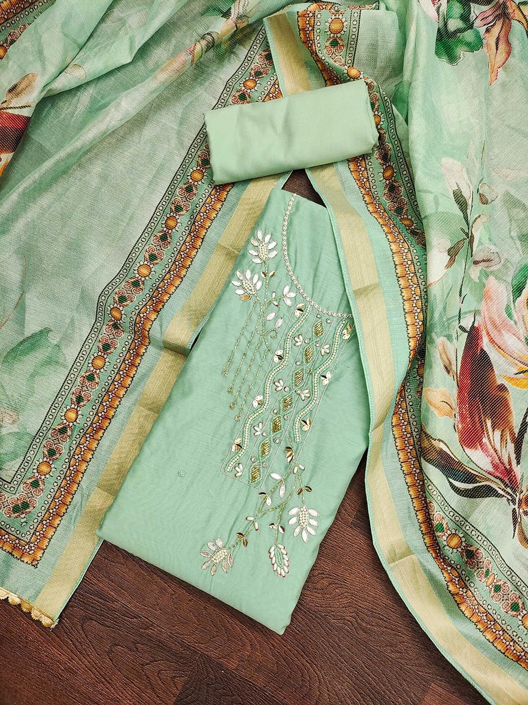 

SHADOW & SAINING Floral Embroidered Beads And Stones Semi-Stitched Dress Material, Sea green