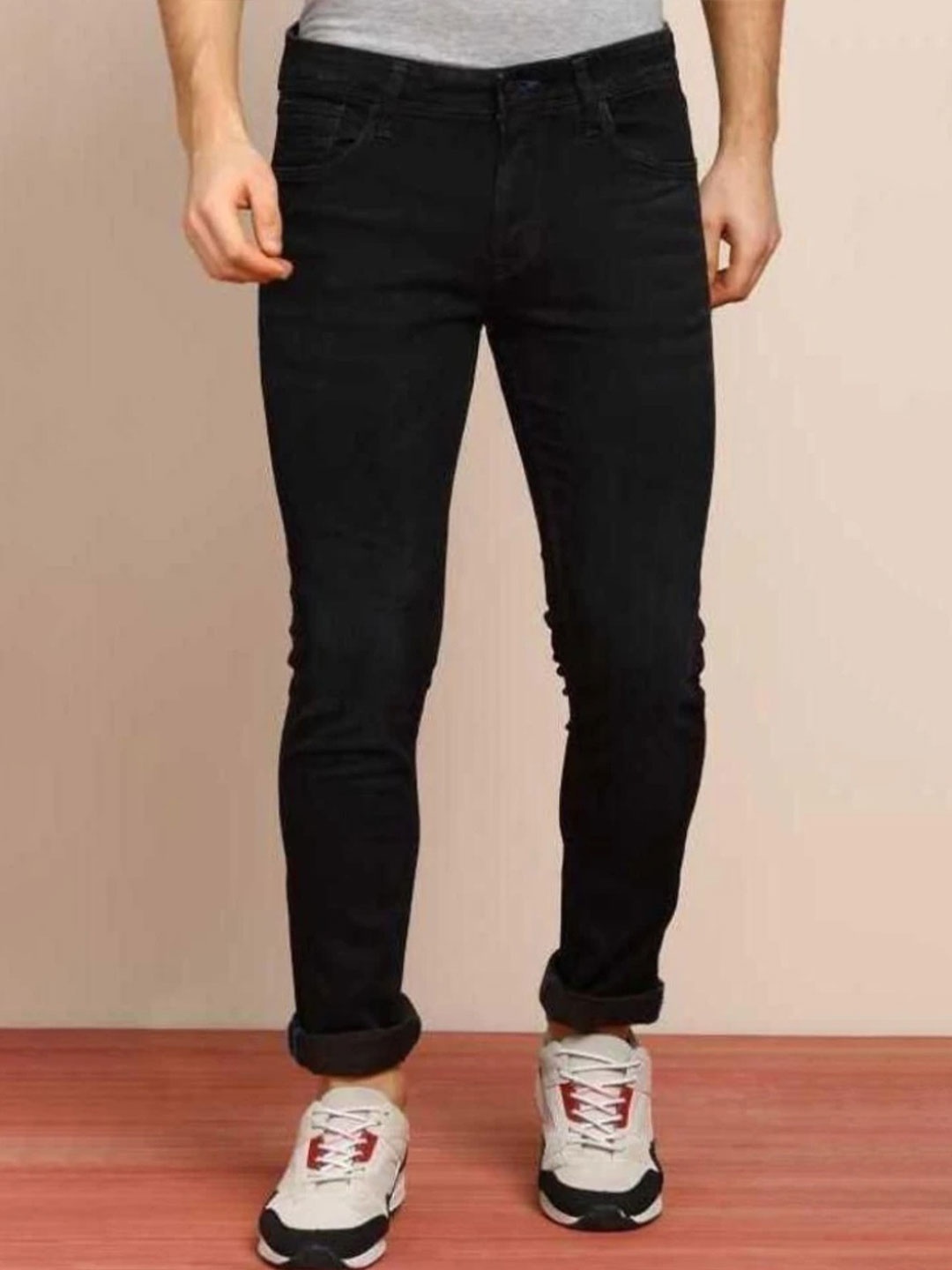 

COMFITS Men Classic Clean Look Stretchable Jeans, Black