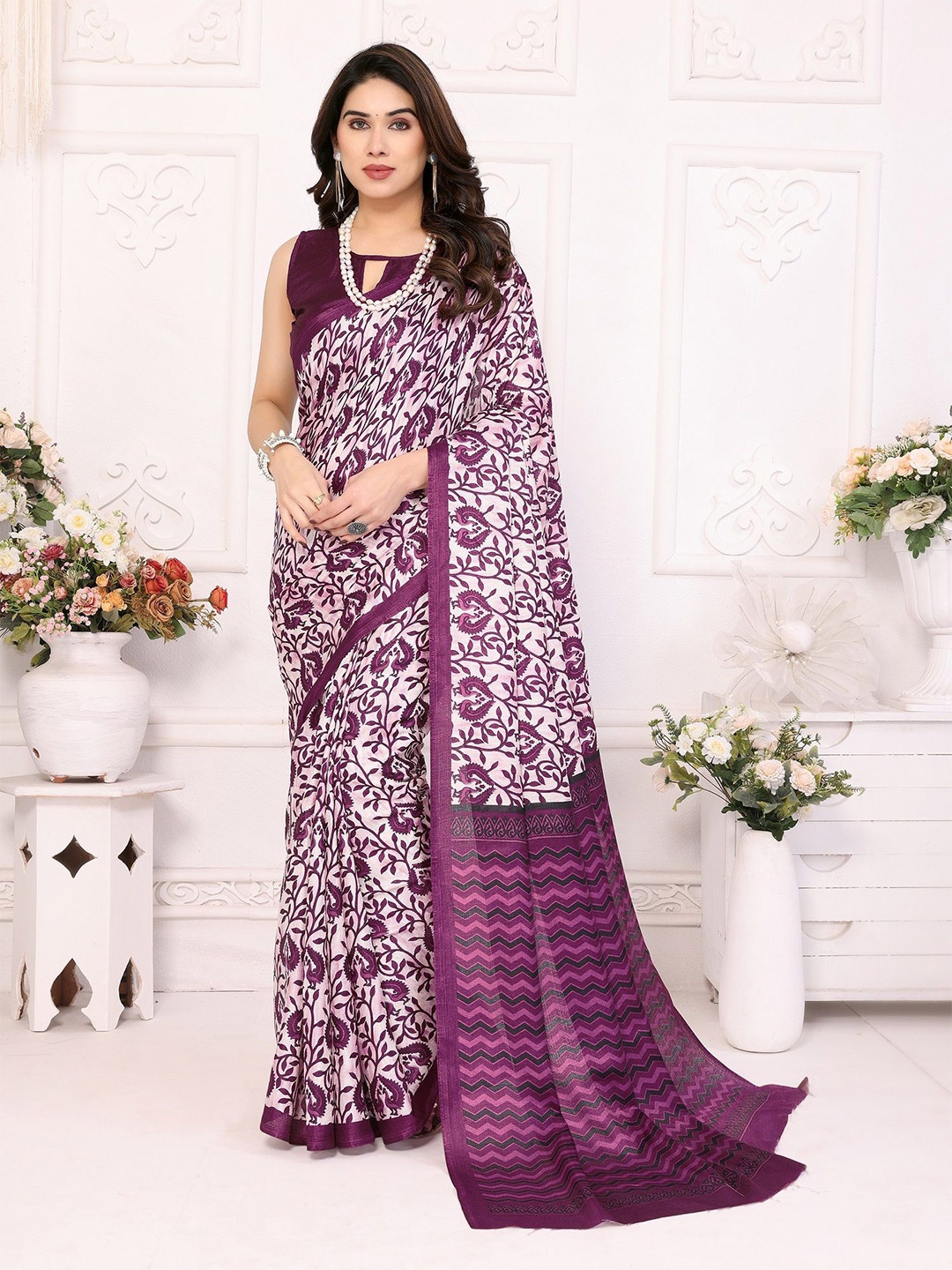 

ROOP SUNDARI SAREES Ethnic Motifs Printed Saree, Purple