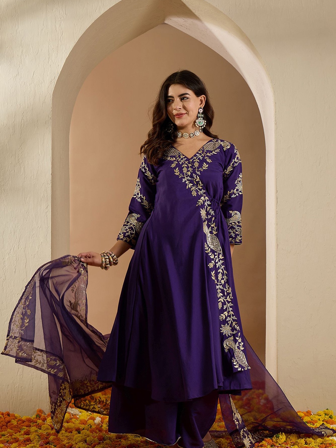 

RAJGRANTH Floral Embroidered V Neck Pure Silk Kurta With Palazzos & Dupatta, Purple