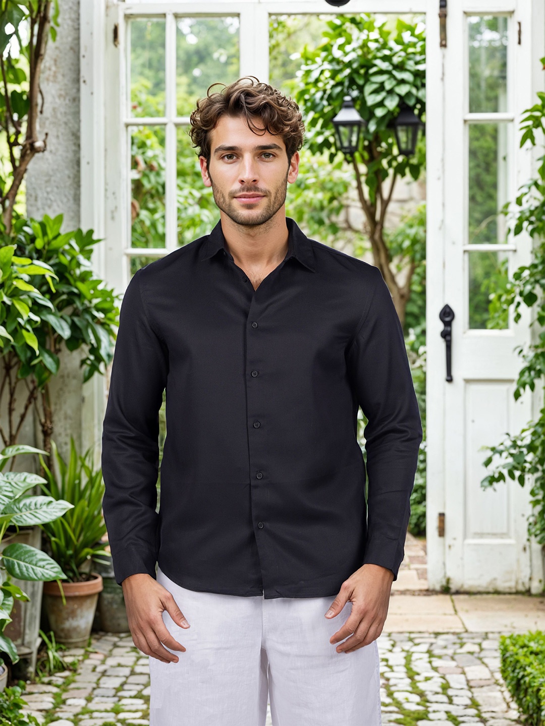 

Celio Men Regular Fit Spread Collar Solid Casual Shirt, Black