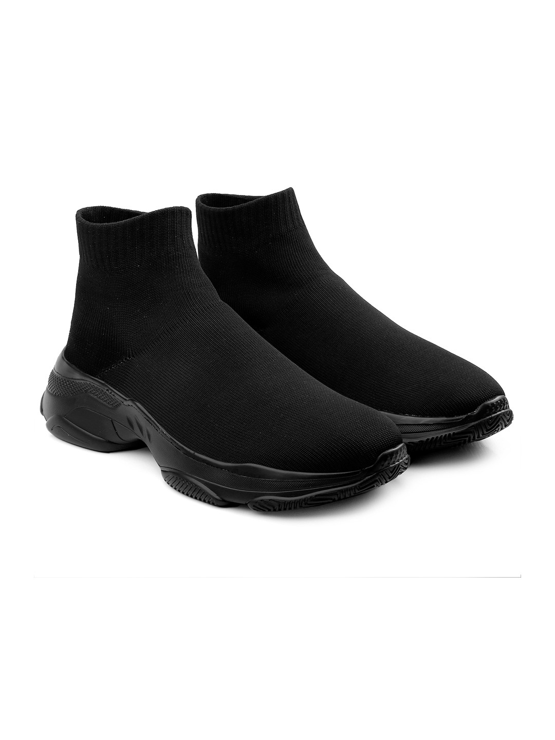 

riffway Men Mid-Top Slip-On Sneakers, Black