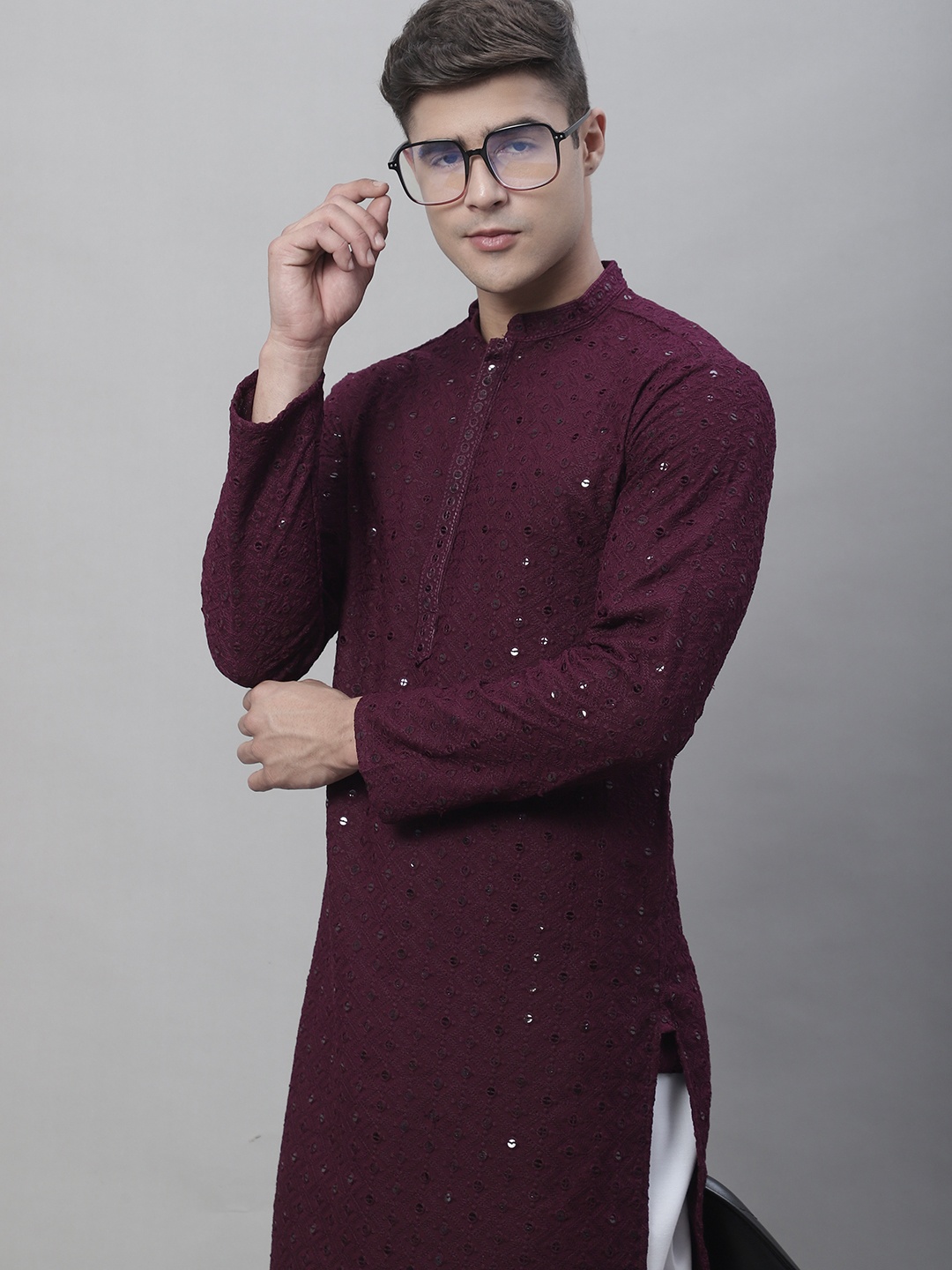 

SOJANYA Ethnic Motifs Embroidered Sequinned Pure Cotton Kurta, Purple