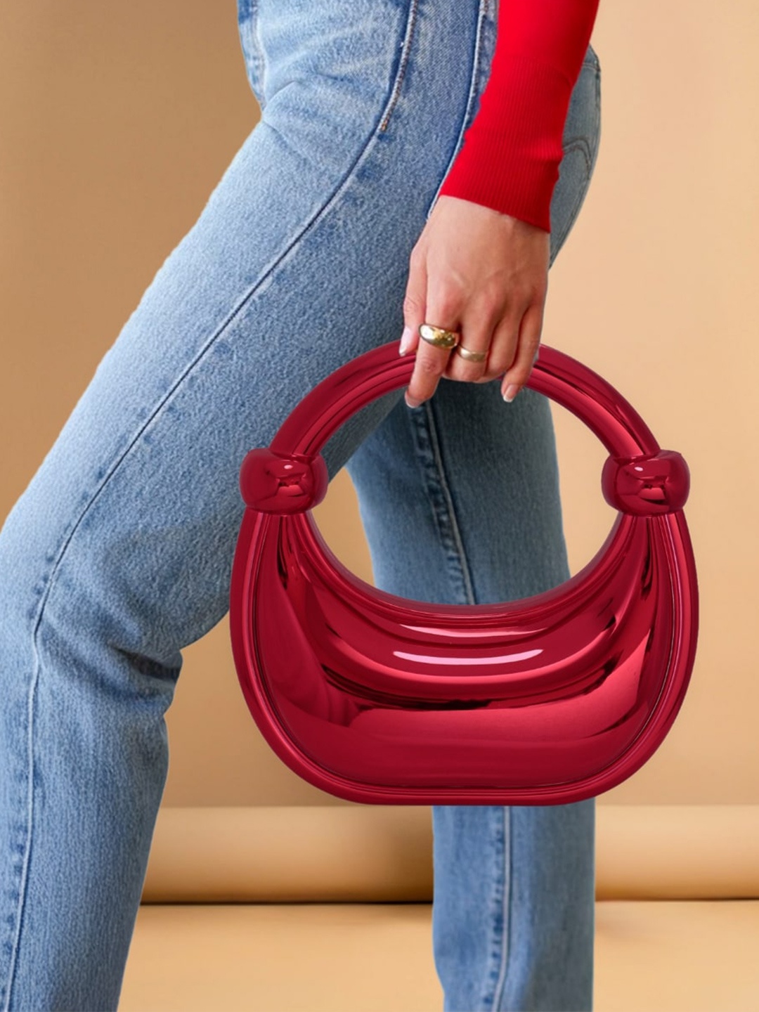 

TREASO CLOSET Structured Sling Lumina Bag, Red