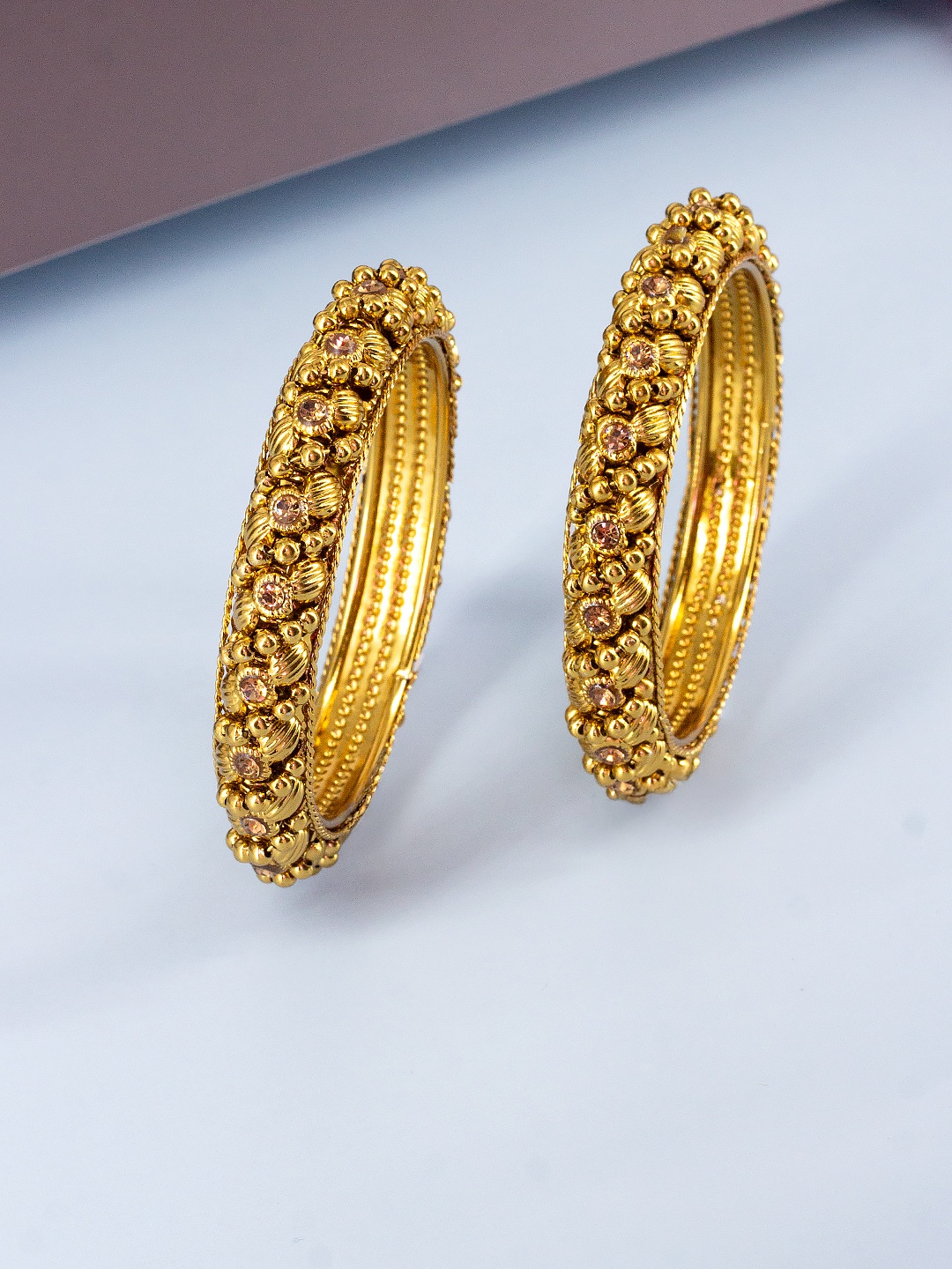 

PRIVIU Set Of 2 Gold Plated Chunky Stones Studded Antique Bangles