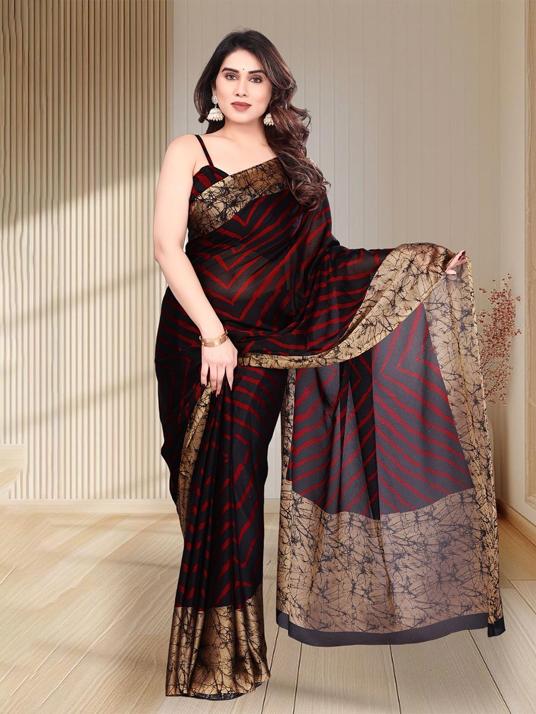 

MAGNEITTA Striped Printed Pure Chiffon Saree, Black