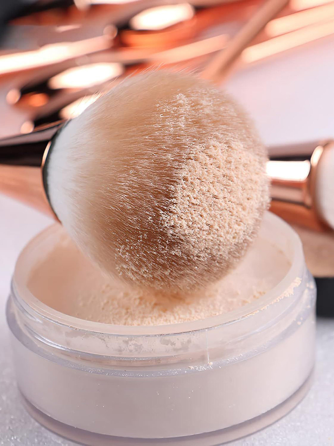 

cooancoco Professional Travel Multifunction Powder Brush, Red