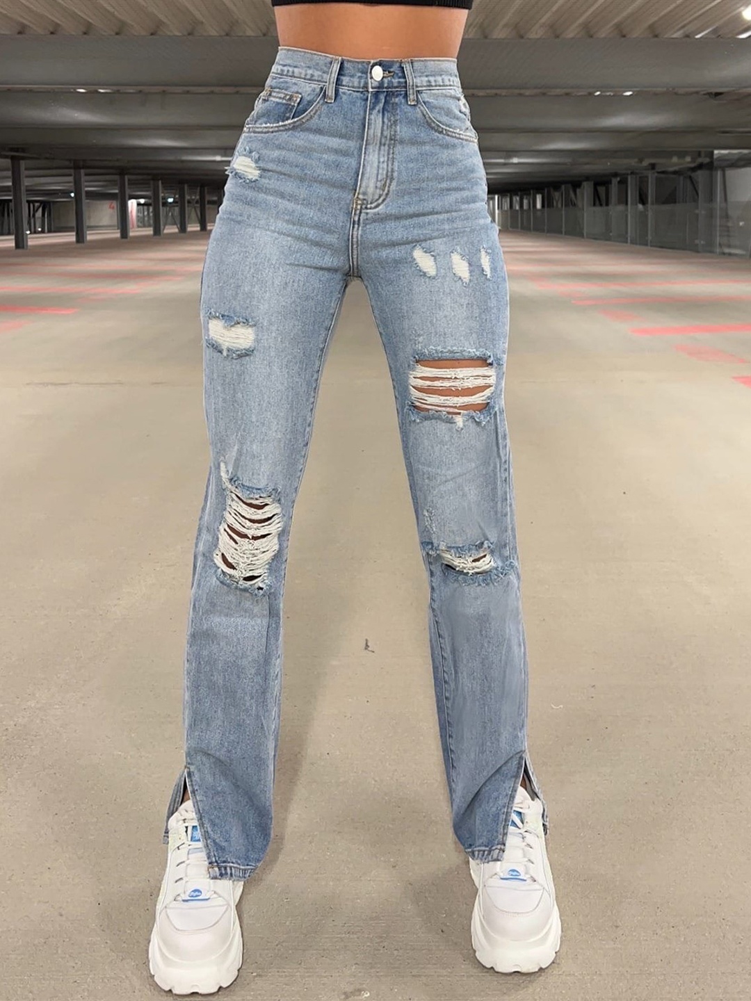 

StyleCast Women Cotton Slim Fit High-Rise Highly Distressed Light Fade Jeans, Blue