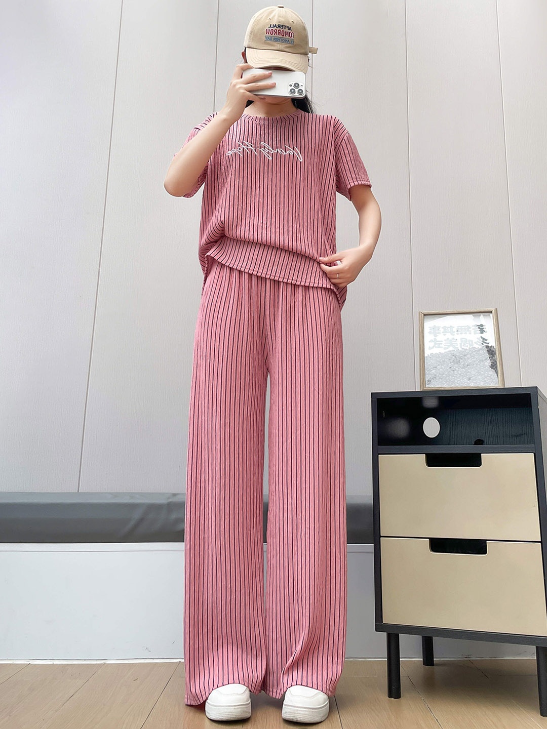 

Lugo Striped Round Neck T-Shirt With palazzo Co-Ords, Pink