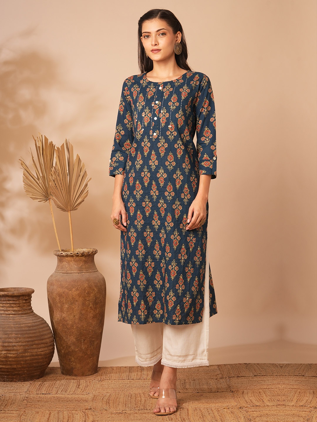 

FASHOR Floral Printed Round Neck Pin Tucked Straight Kurta, Teal
