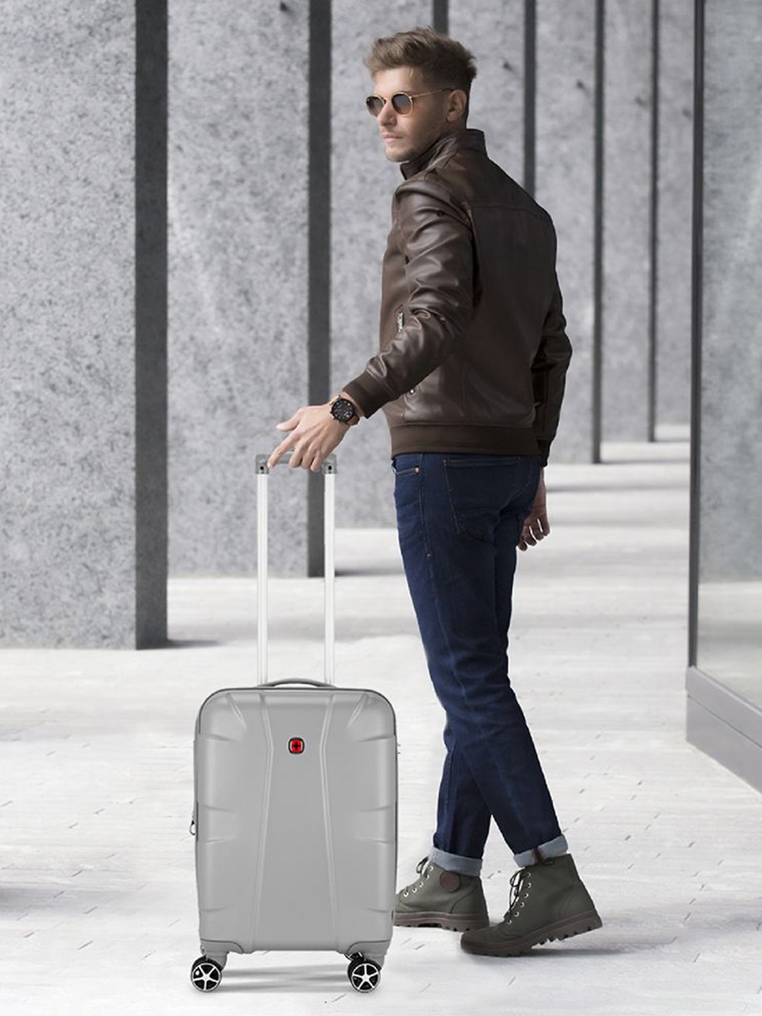 

Wenger Cote D' Azure Hard-Sided Cabin Trolley Bag, Grey