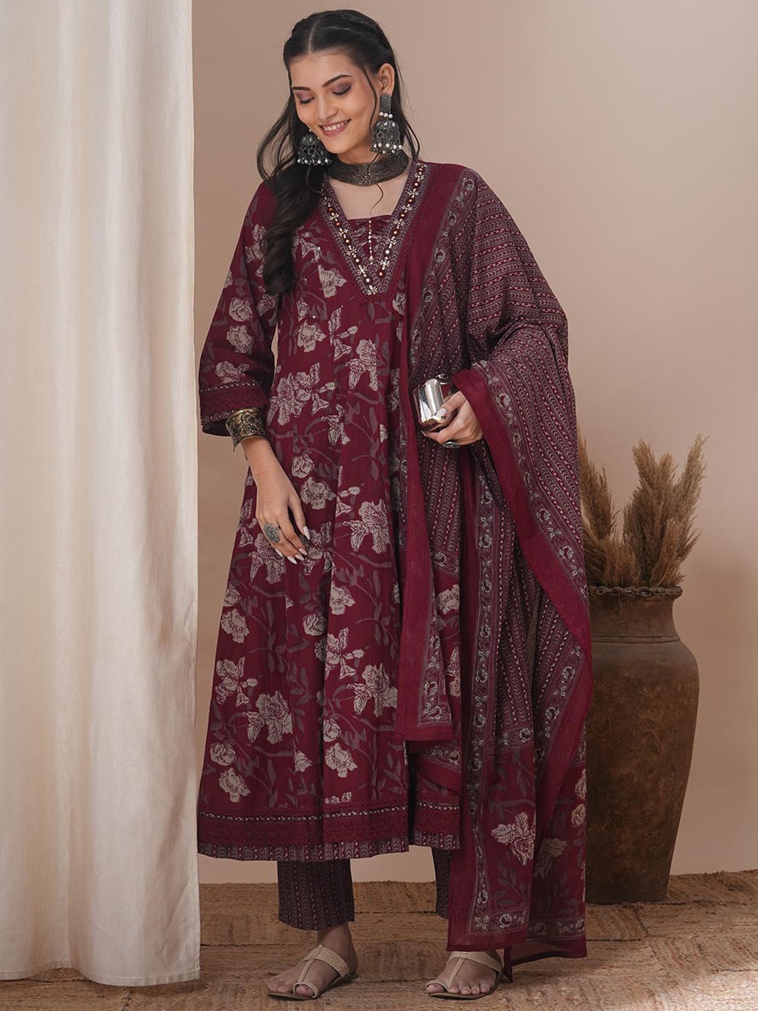 

FASHOR Floral Printed Mirror Work Pure Cotton Kurta With Trousers & Dupatta, Maroon