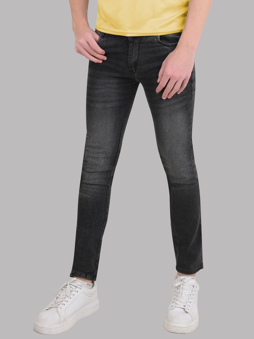 

COMFITS Men Classic Regular Fit Mid-Rise Light Fade Stretchable Jeans, Grey
