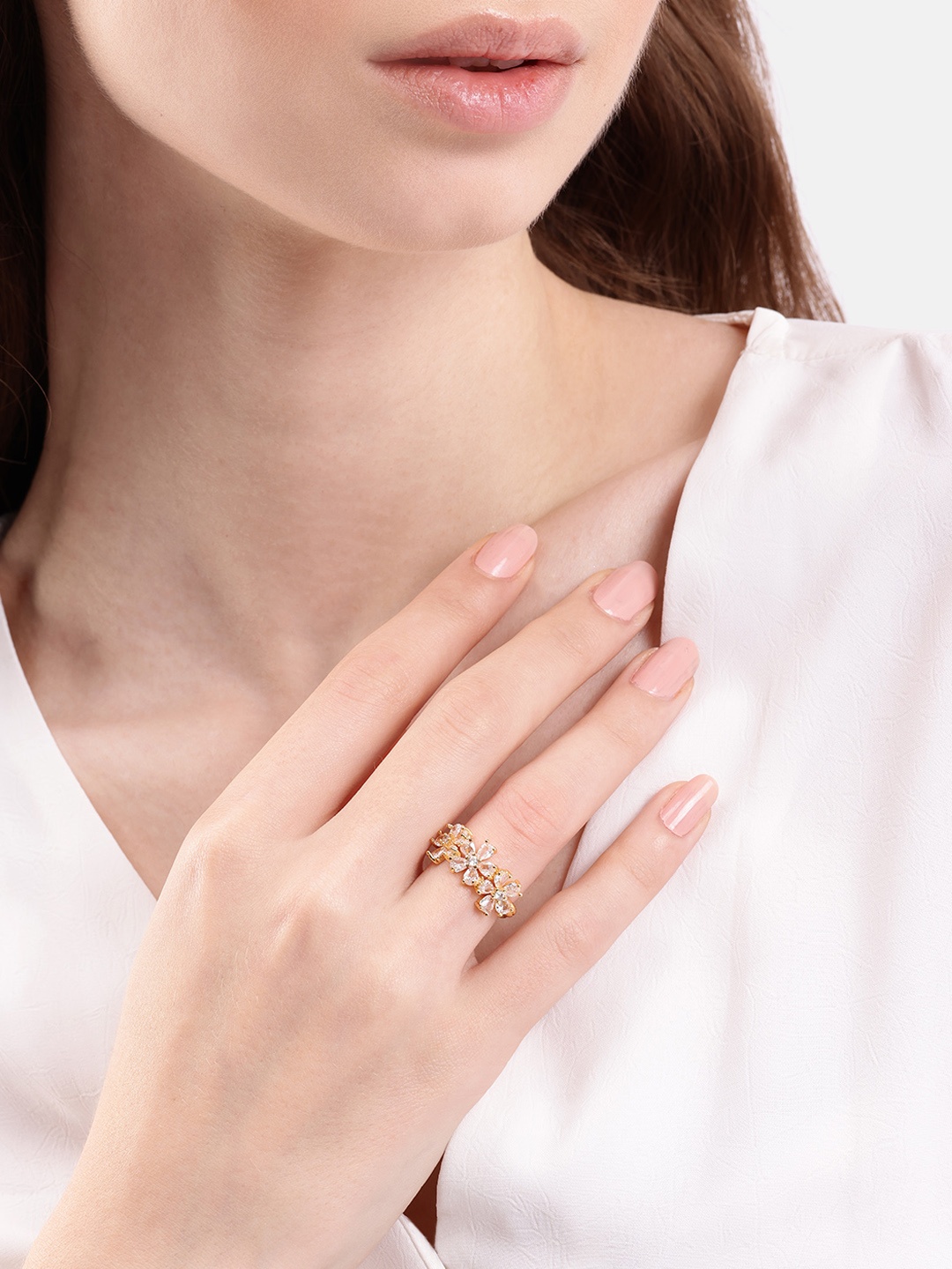 

DressBerry Women Stone-Studded Floral-Shaped Adjustable Finger Ring, Gold