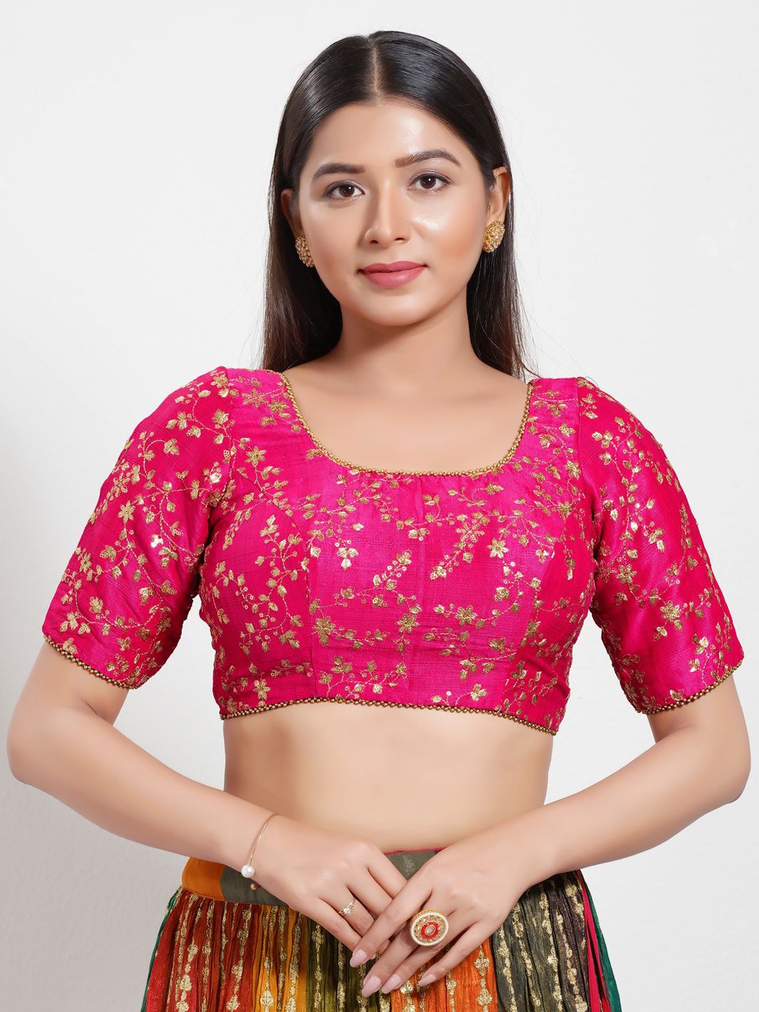 

VAMAS - THE DESIGNER BLOUSES Women Round Neck Padded Saree Blouse, Pink