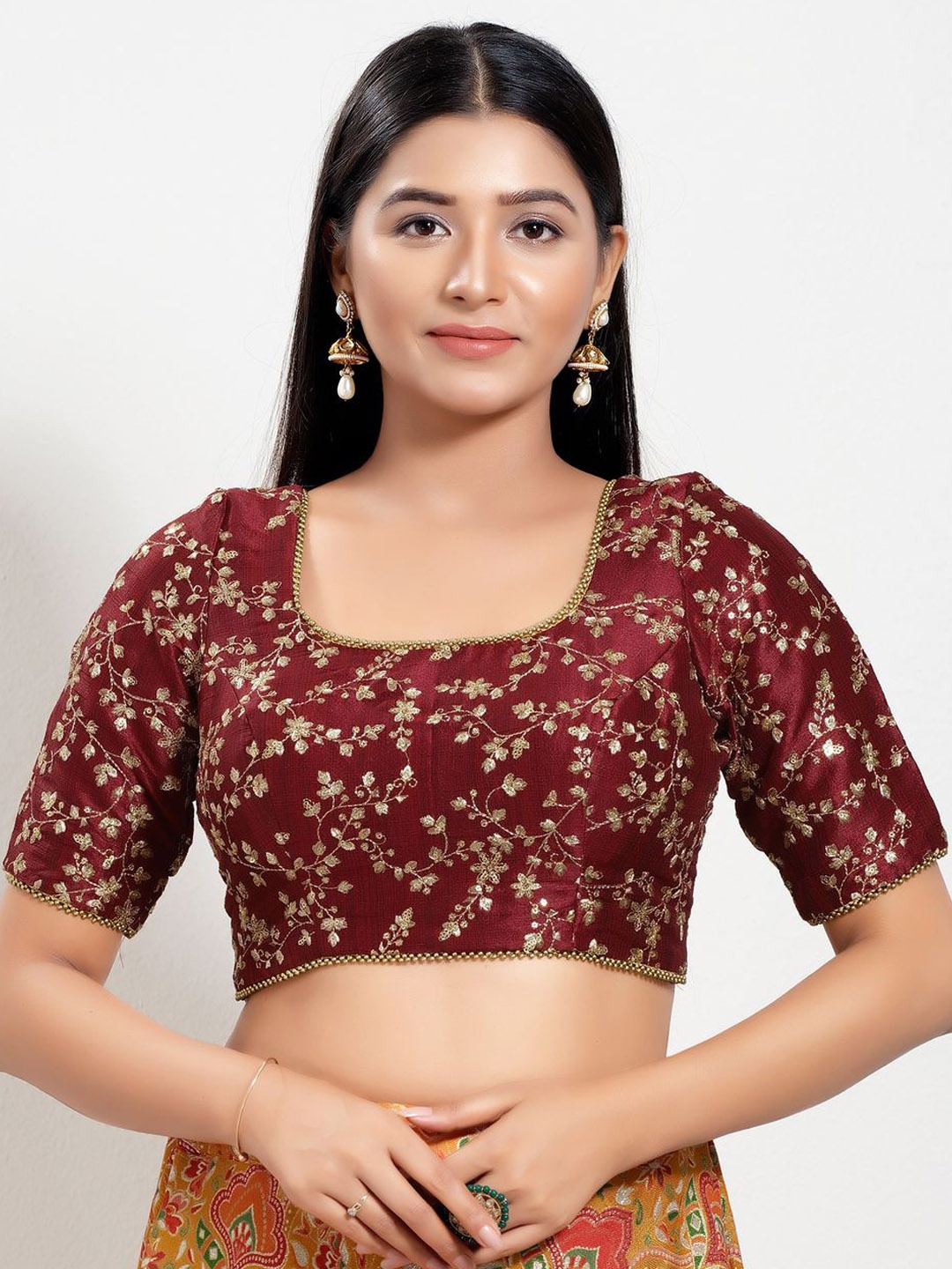 

VAMAS - THE DESIGNER BLOUSES Women Round Neck Padded Saree Blouse, Maroon