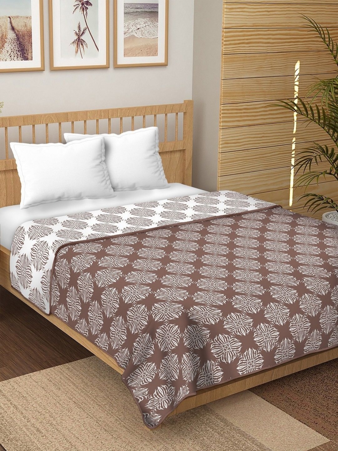 

tundwal's Brown & White Floral Cotton AC Room 210 GSM Single Bed Dohar