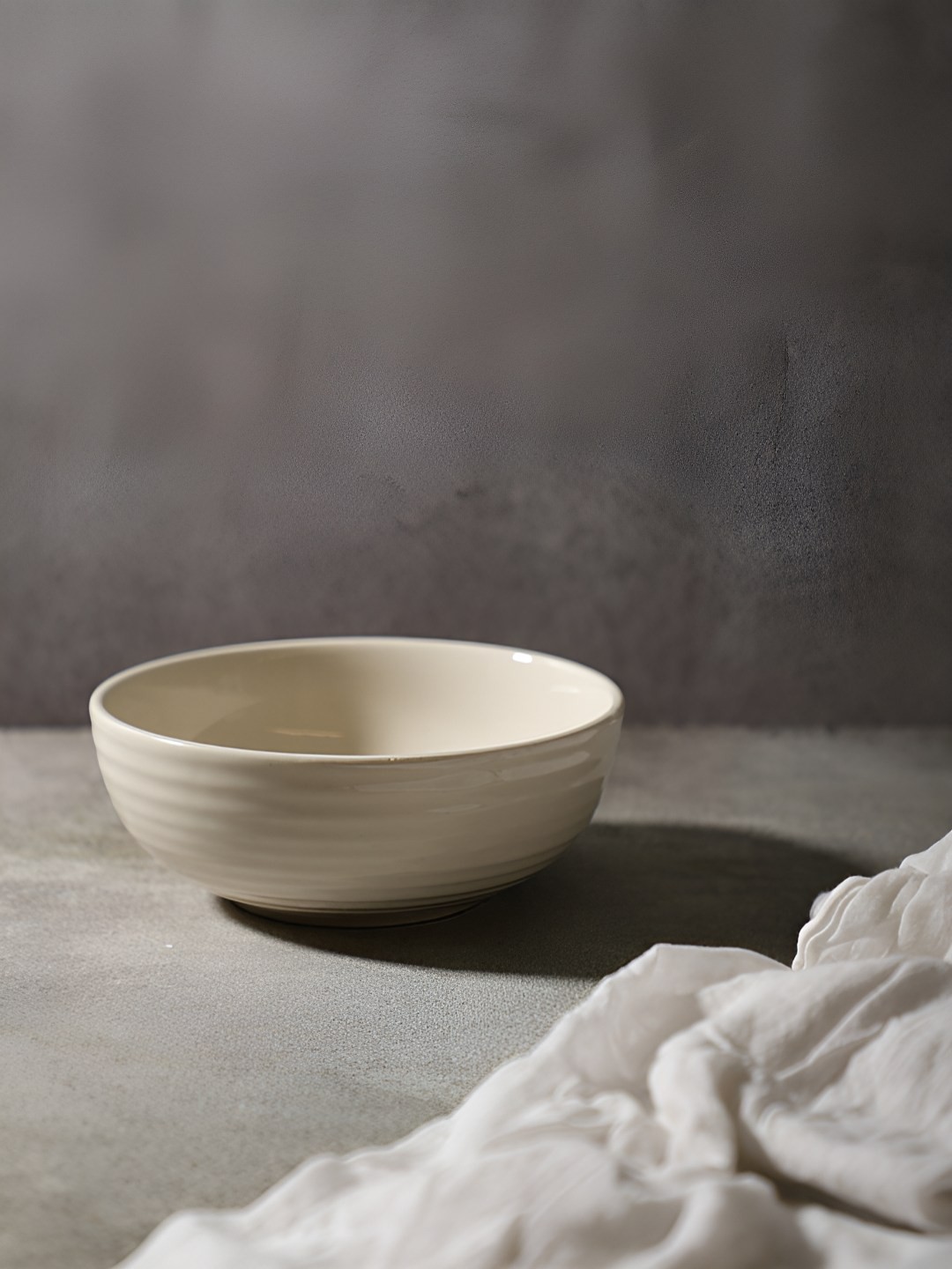 

Glimpse Homes Off White Ceramic Microwave Safe Serving Bowl