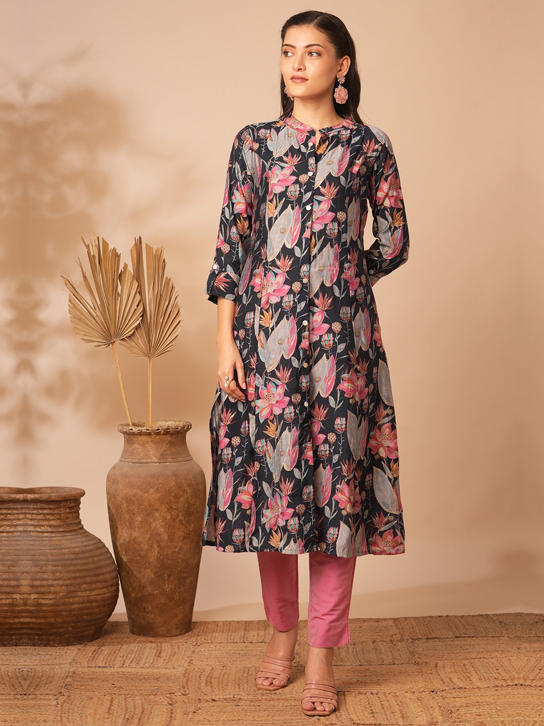 

FASHOR Floral Printed High Slit Mandarin Collar Pure Cotton A-Line Kurta, Blue