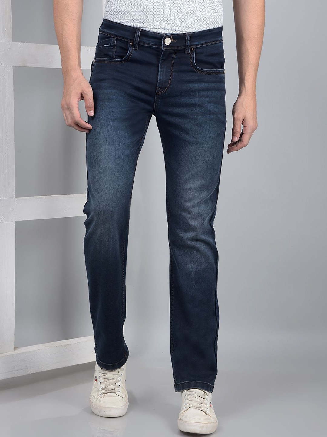 

Crimsoune Club Men Slim Fit Light Fade Stretchable Jeans, Blue