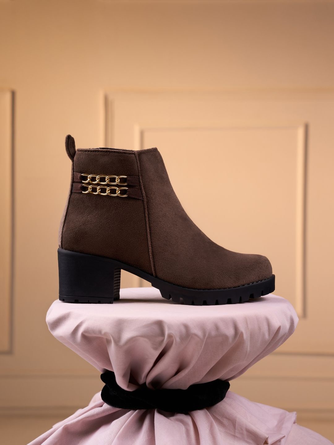 

ID Women Leather Ankle Boots, Brown