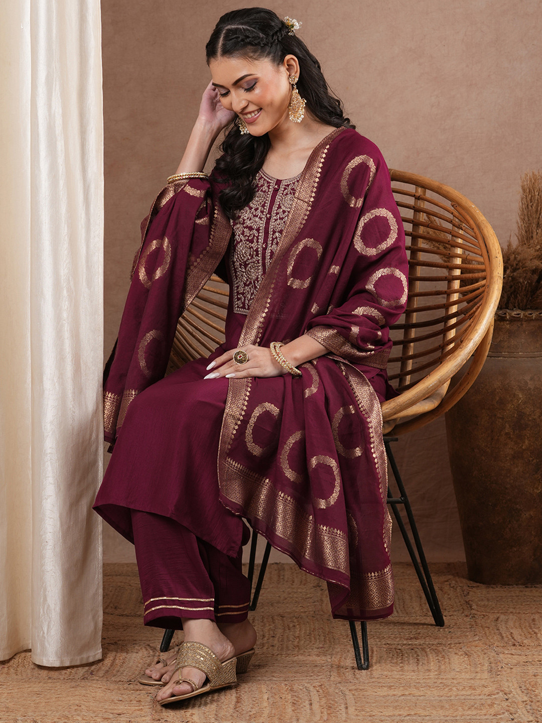 

FASHOR Ethnic Motifs Yoke Design Thread Work Kurta With Trousers & Dupatta, Magenta