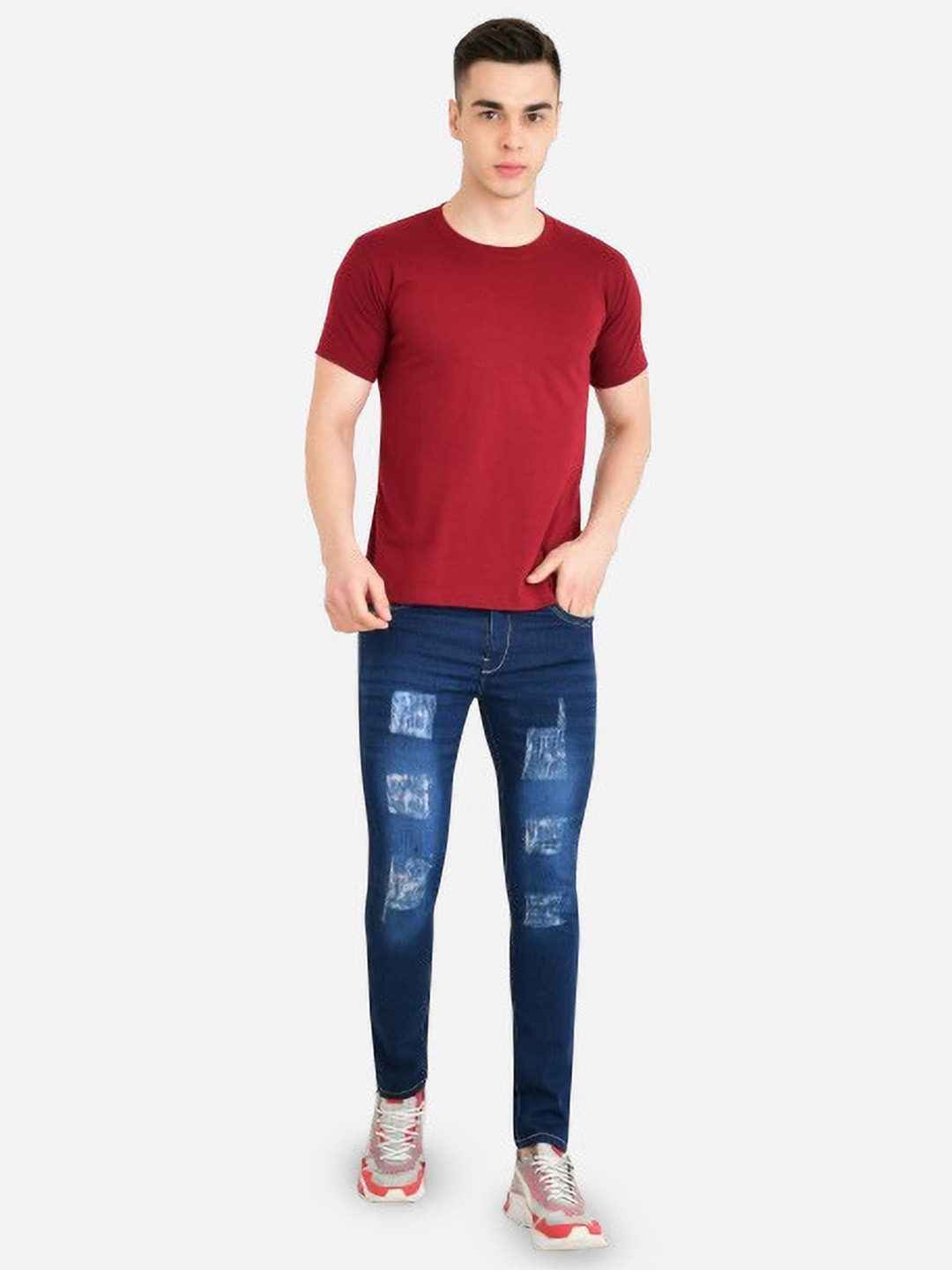 

COMFITS Men Classic Highly Distressed Light Fade Cotton Jeans, Blue