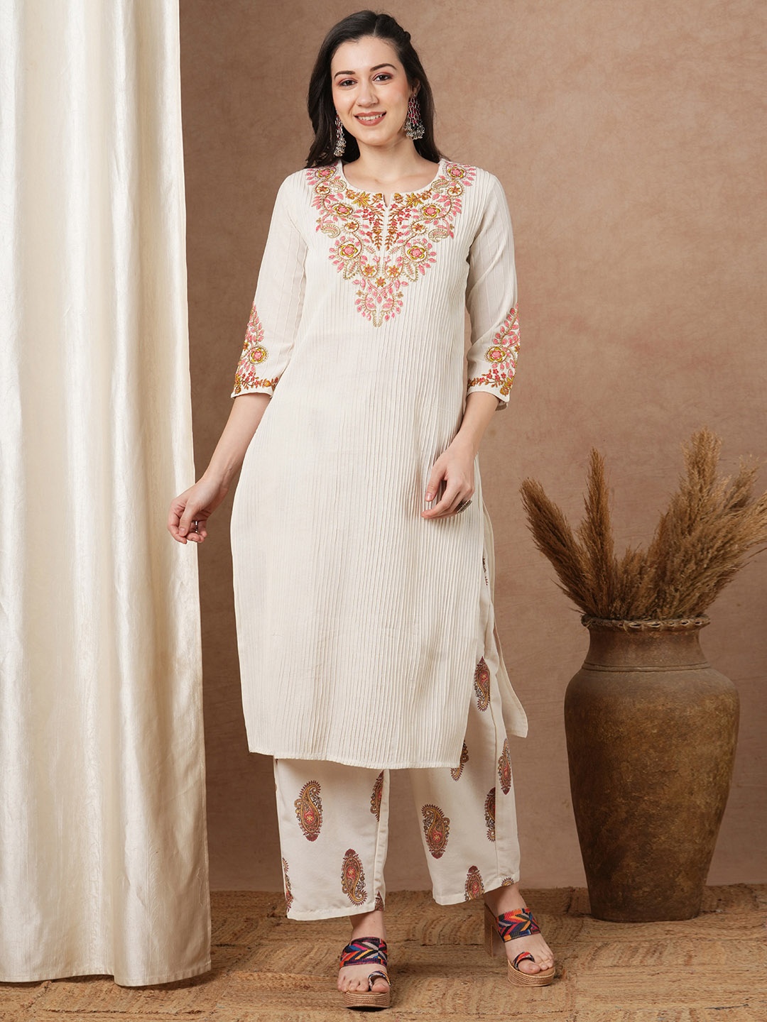 

FASHOR Floral Embroidered Sequinned Pure Cotton Notch Neck Straight Kurta With Trousers, Off white