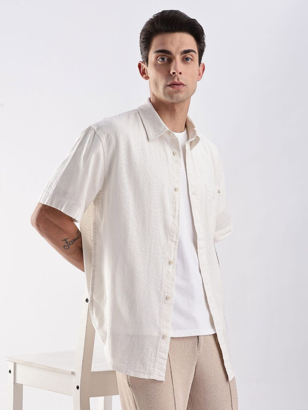 

Calvin Klein Jeans Cotton Opaque Printed Casual Shirt, Off white