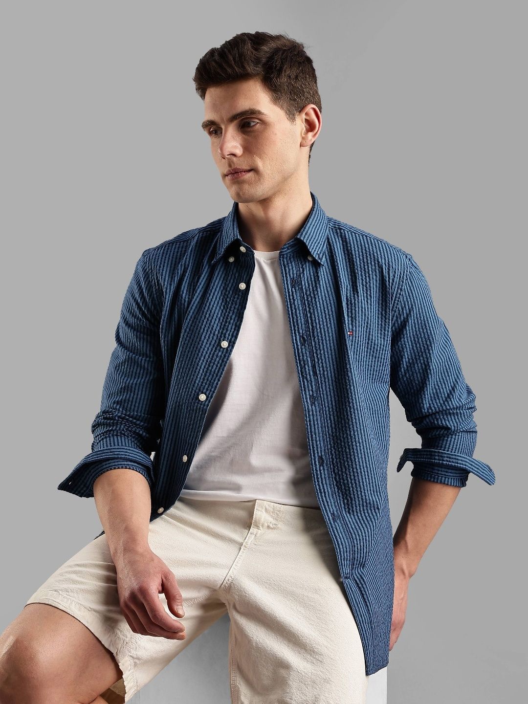 

Tommy Hilfiger Men Striped Opaque Cotton Casual Shirt, Navy blue