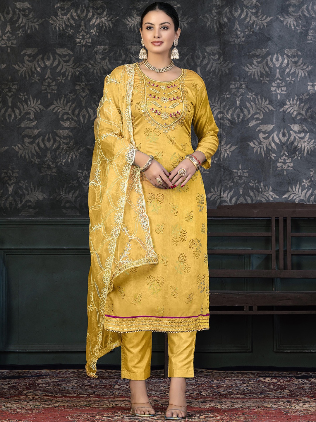 

SHADOW & SAINING Floral Printed Beads And Stones Unstitched Dress Material, Yellow