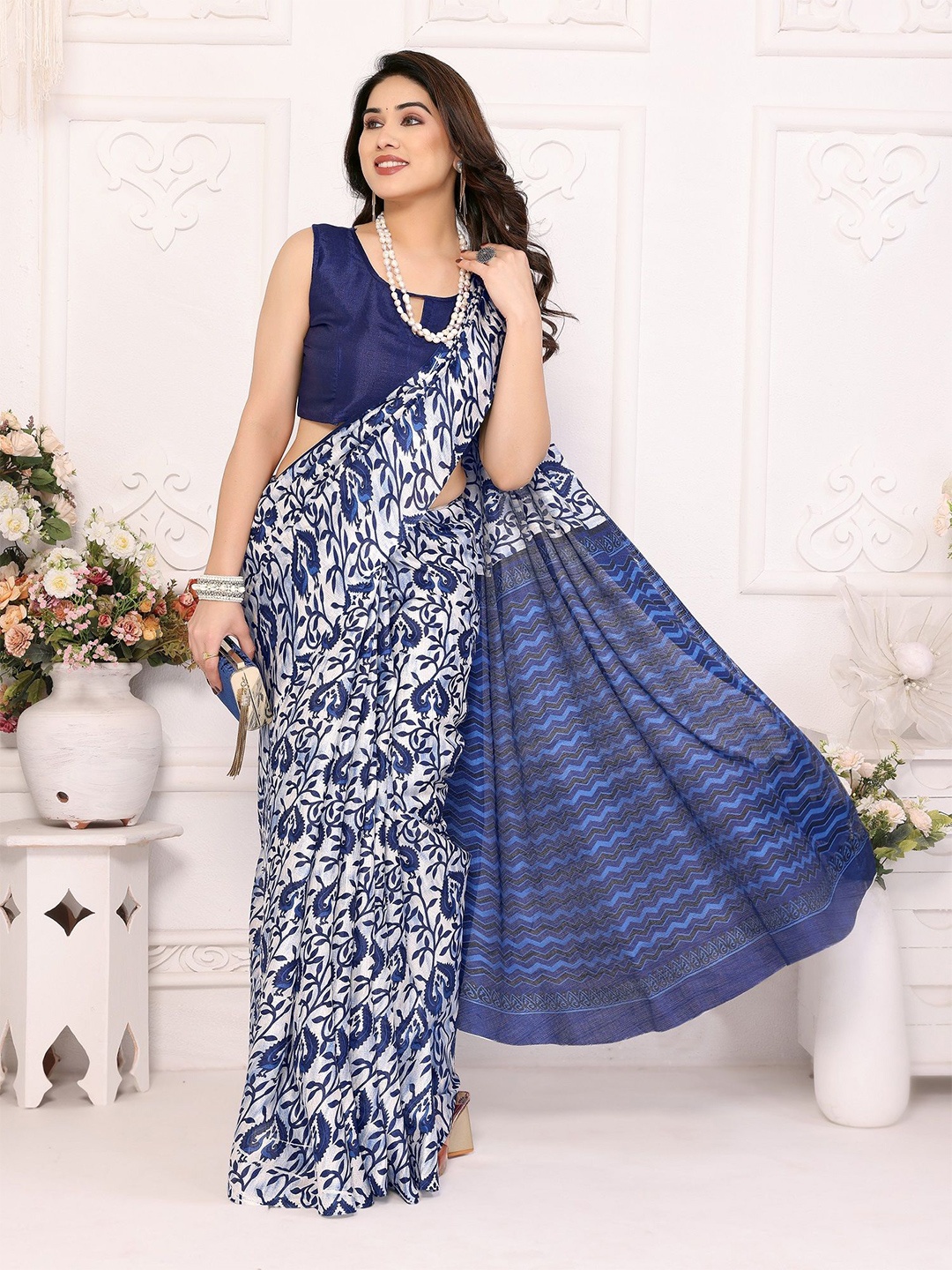 

ROOP SUNDARI SAREES Ethnic Motifs Printed Khadi Saree With Unstitched Blouse Piece, Blue