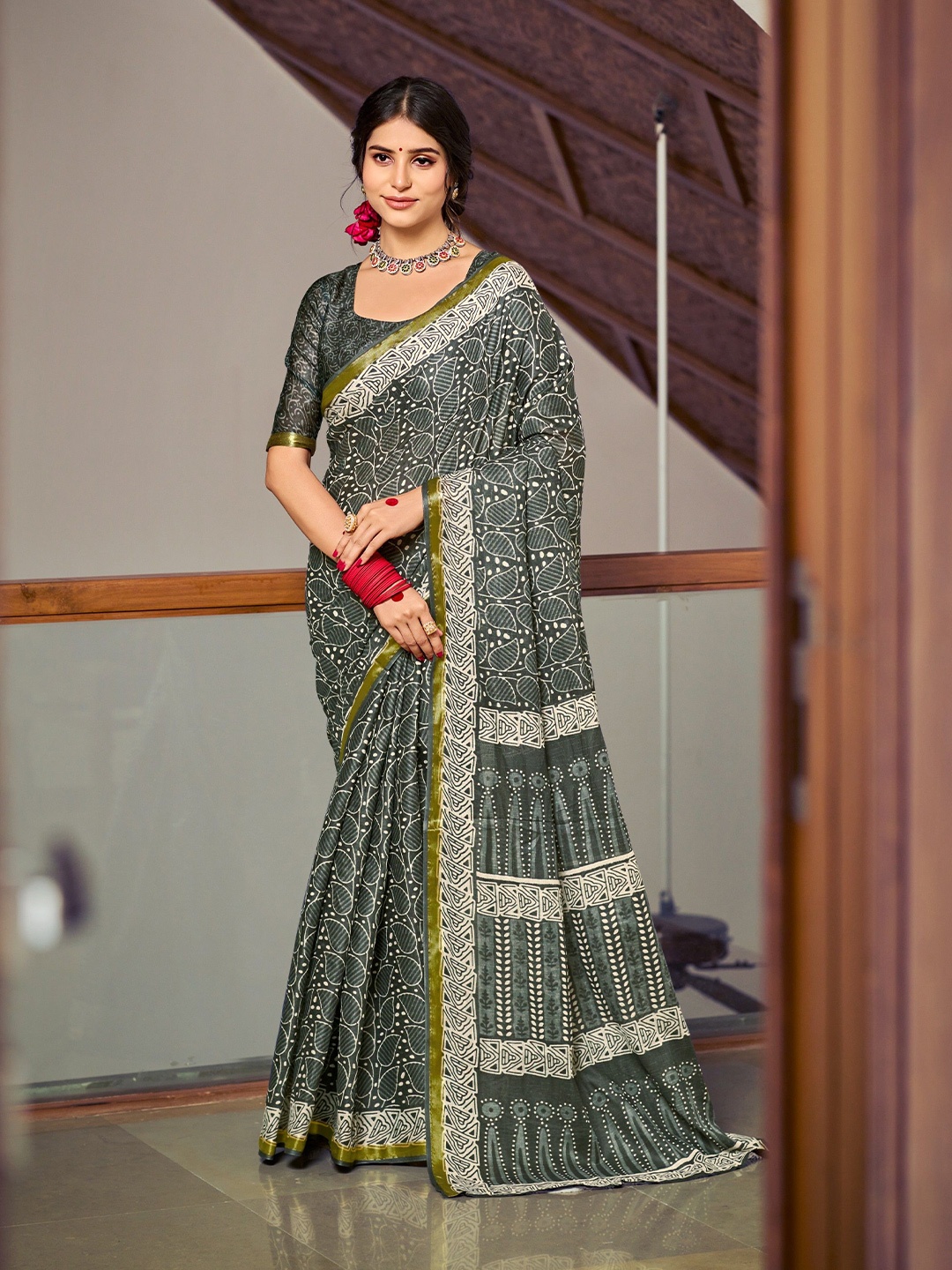 

VEECHIS Ethnic Motifs Zari Pure Cotton Saree, Grey