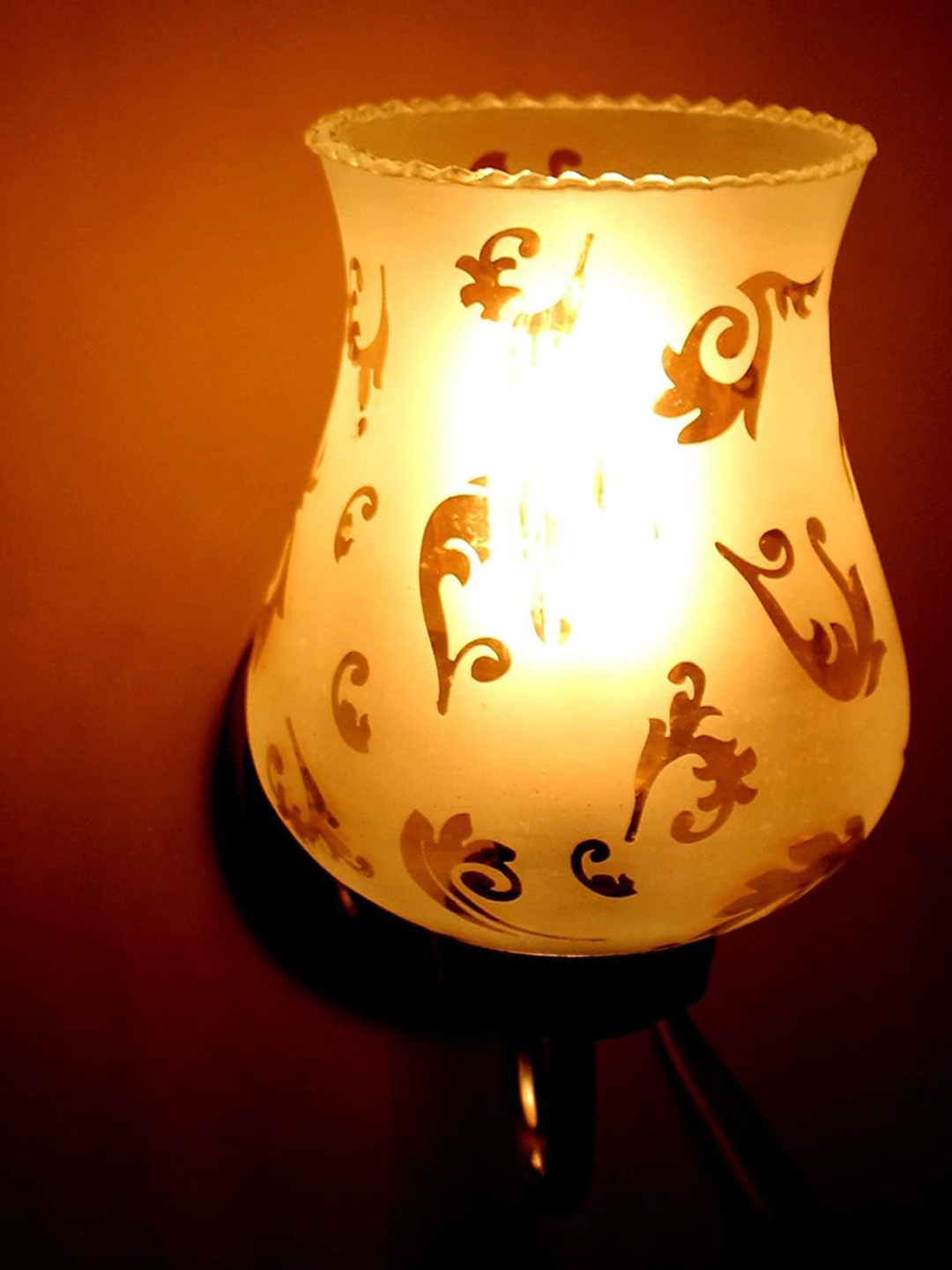 

KINIS White & Blue Quirky Wall Lamp