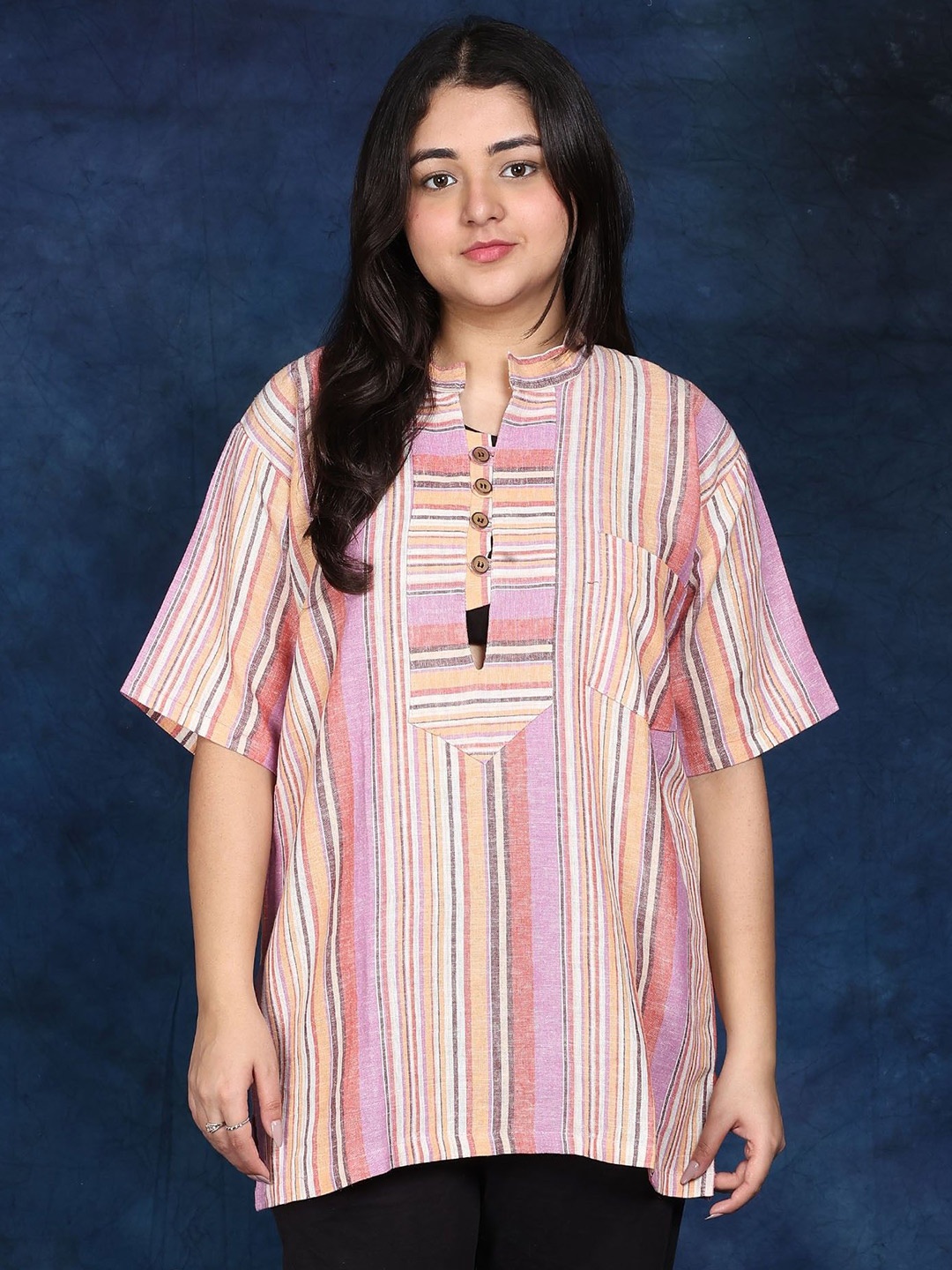

Exotic India Printed Kurti, Mauve