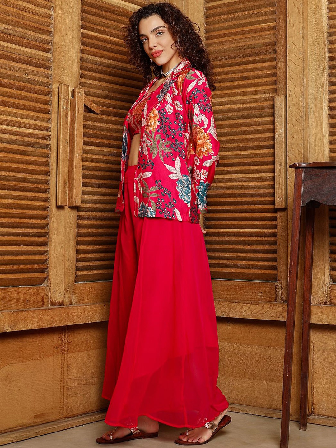 

QISSA Floral Printed Shoulder Strap Neck Crop Top & Jacket With Palazzos, Red