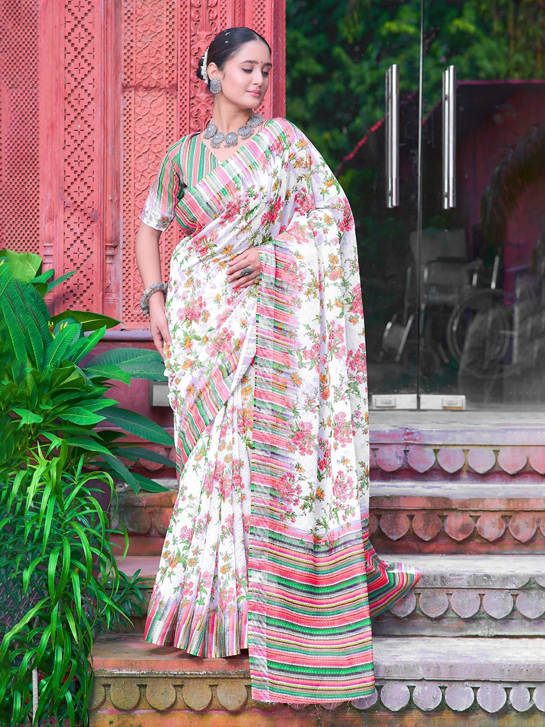 

Kalista Floral Printed Zari Pure Cotton Saree, White