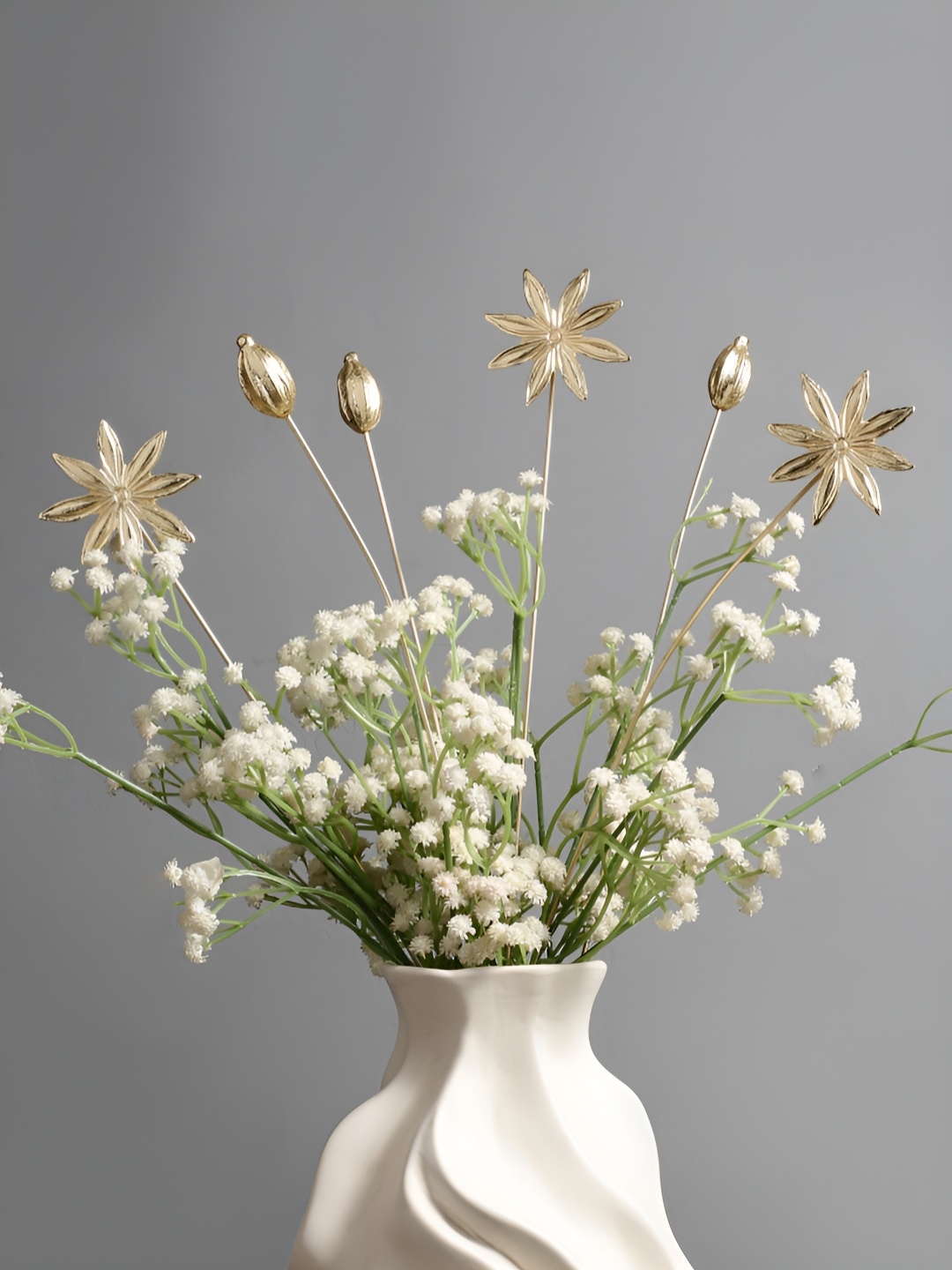 

Glimpse Homes Gold-Toned 6 Pieces Spice Metal Sticks