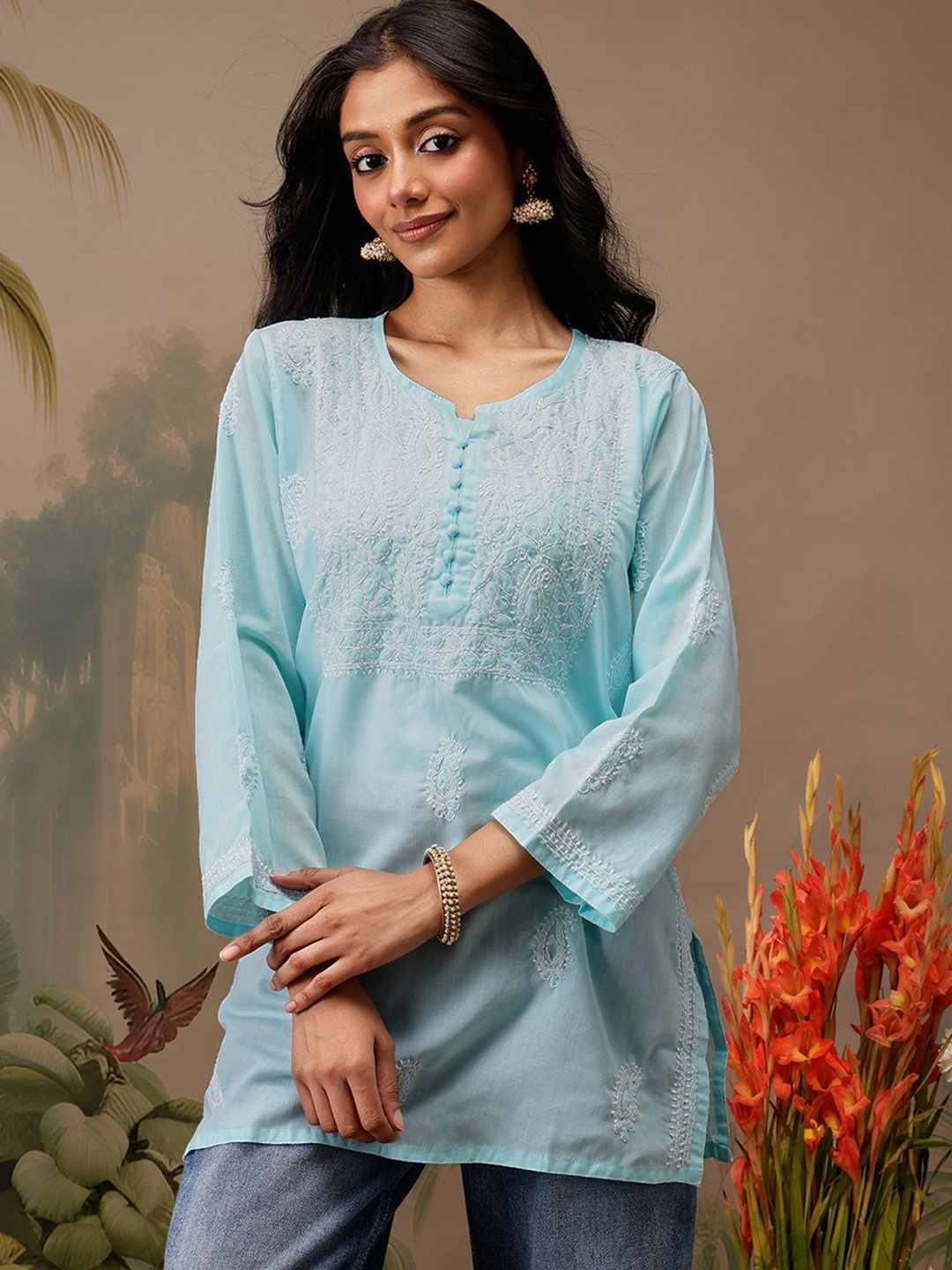 

ADA Ethnic Motifs Embroidered Thread Work Round Neck Kurti, Blue