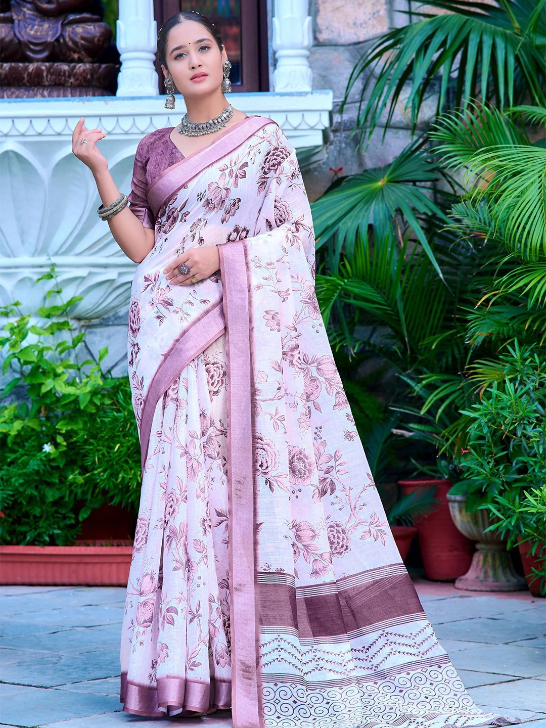 

Kalista Floral Printed Pure Cotton Saree, Off white