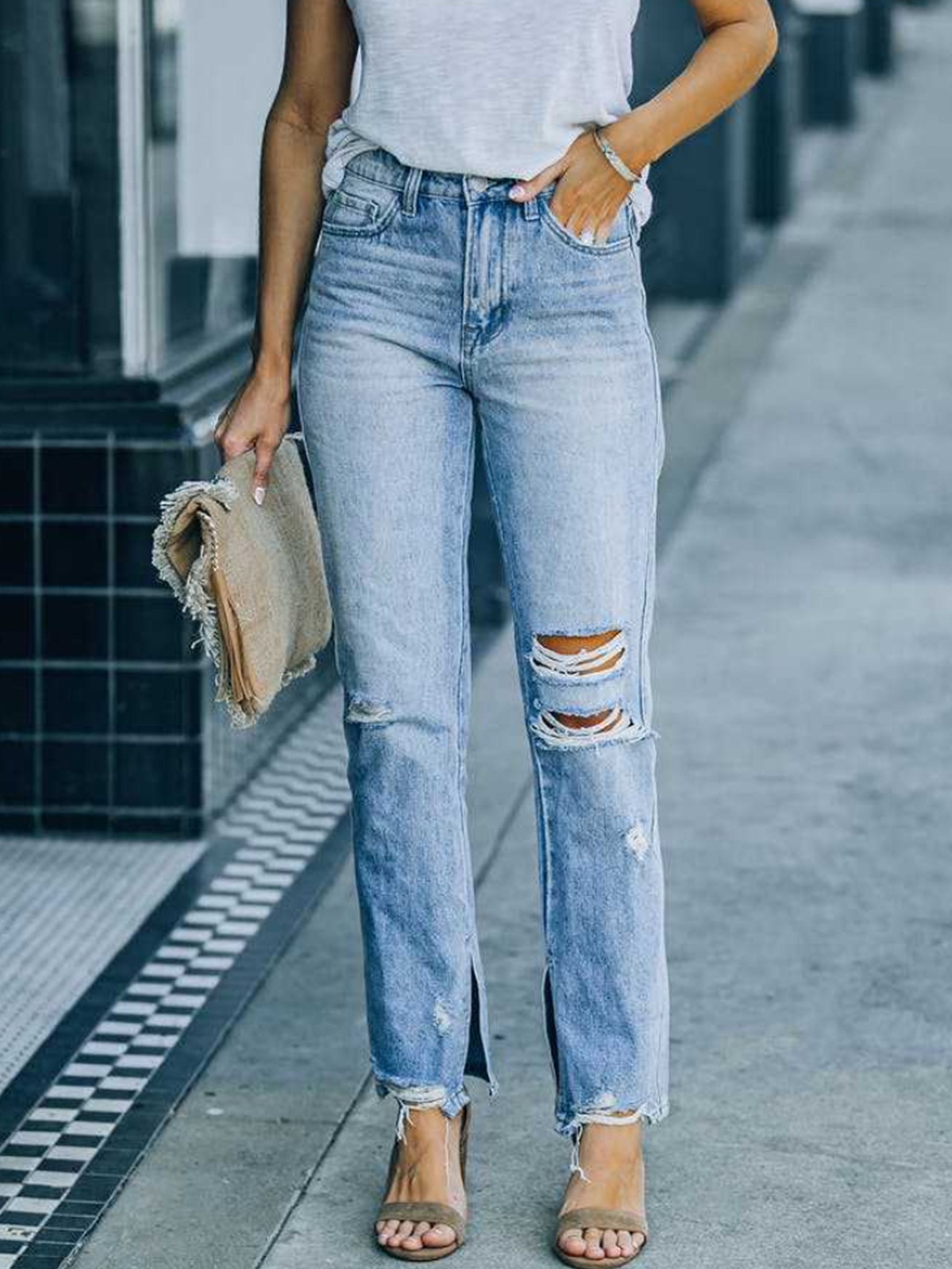 

StyleCast Women Straight Fit High-Rise Highly Distressed Light Fade Jeans, Blue
