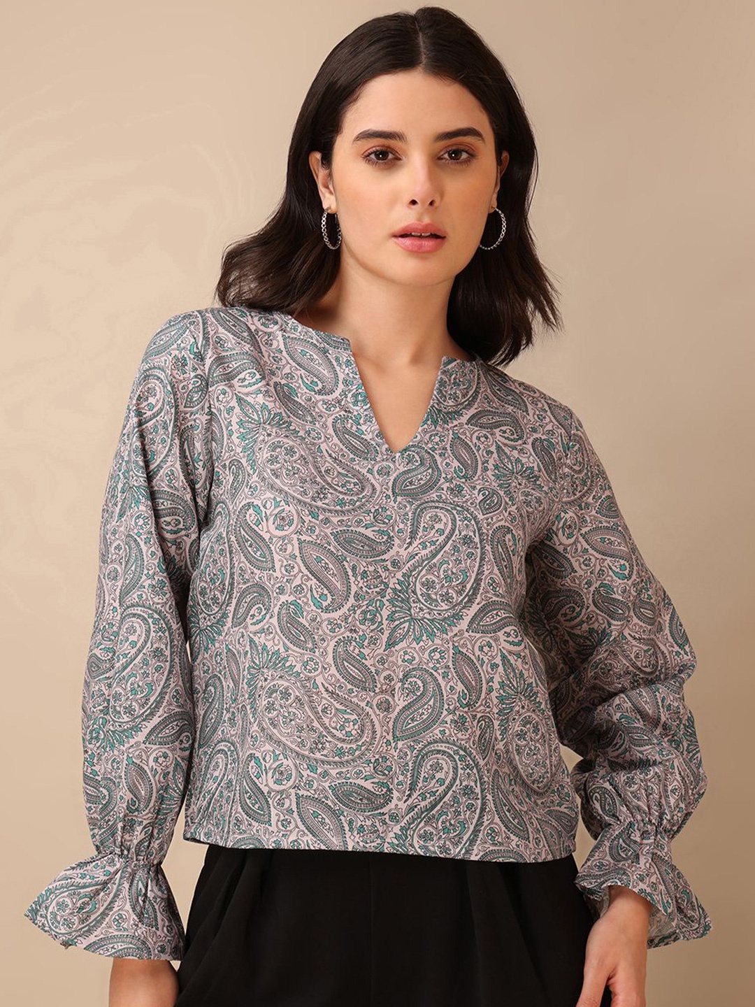 

OBSHIVKA Women V-Neck Puff Sleeve Cotton Top, Grey