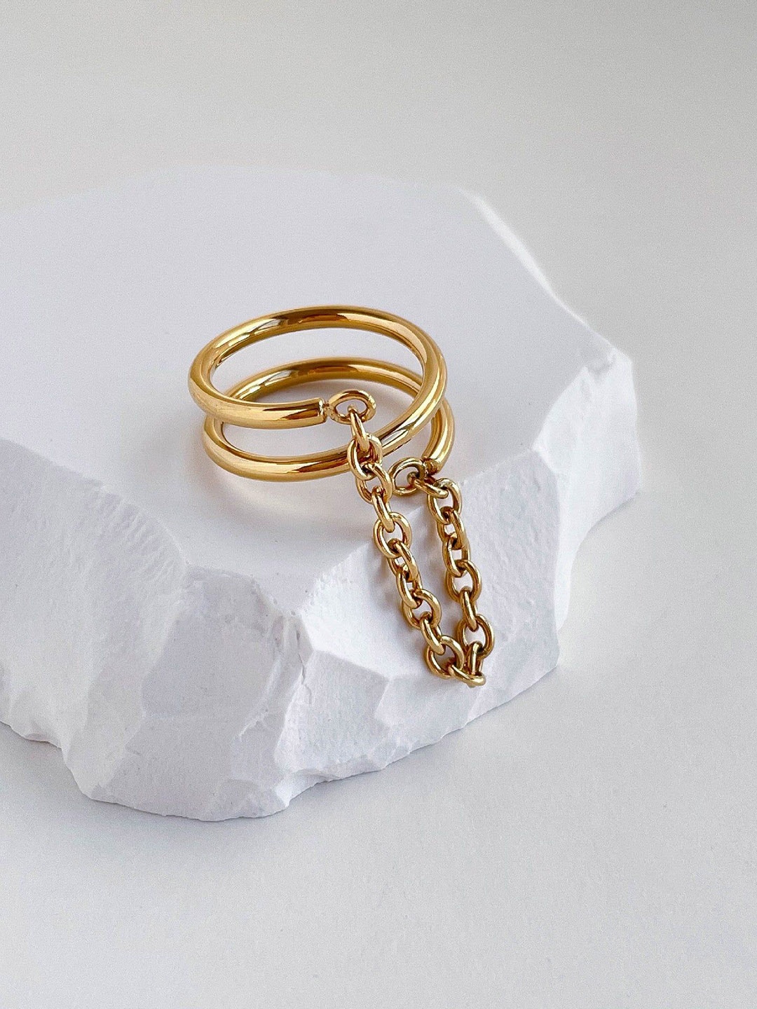 

Just Lil Things Double Band Chain Link Finger Ring, Gold