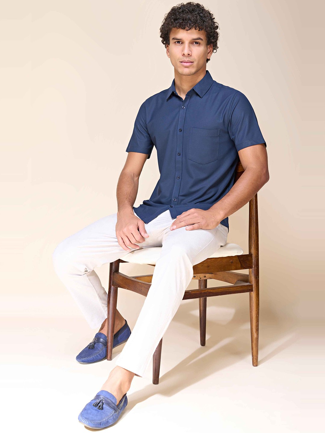 

MAXZONE Classic Spread Collar Casual Shirt, Navy blue