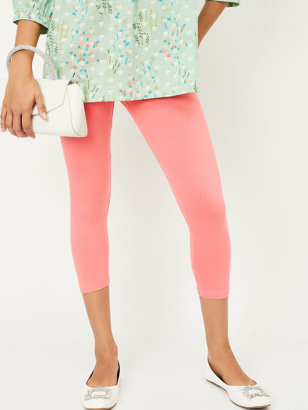 

max Women Mid Rise Calf-Length Leggings, Coral