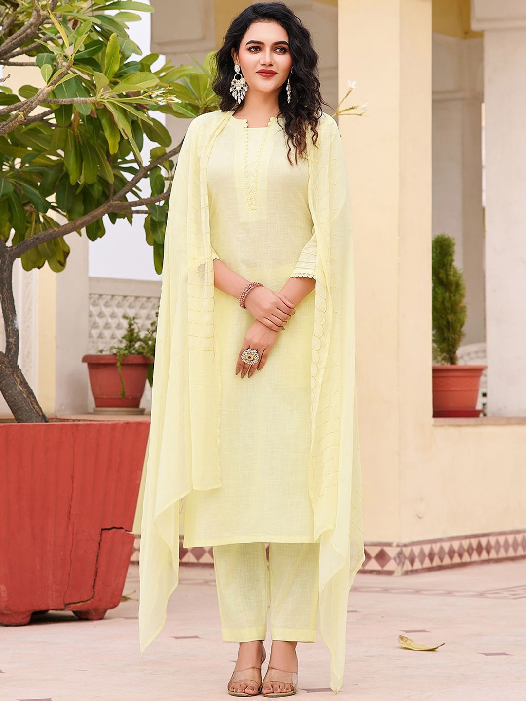 

Moda Rapido Notch Neck Linen Straight Kurta with Trousers And Dupatta, Yellow